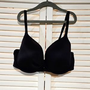 Victoria's Secret Black (34DD) Lined Demi/Demi Buste Double